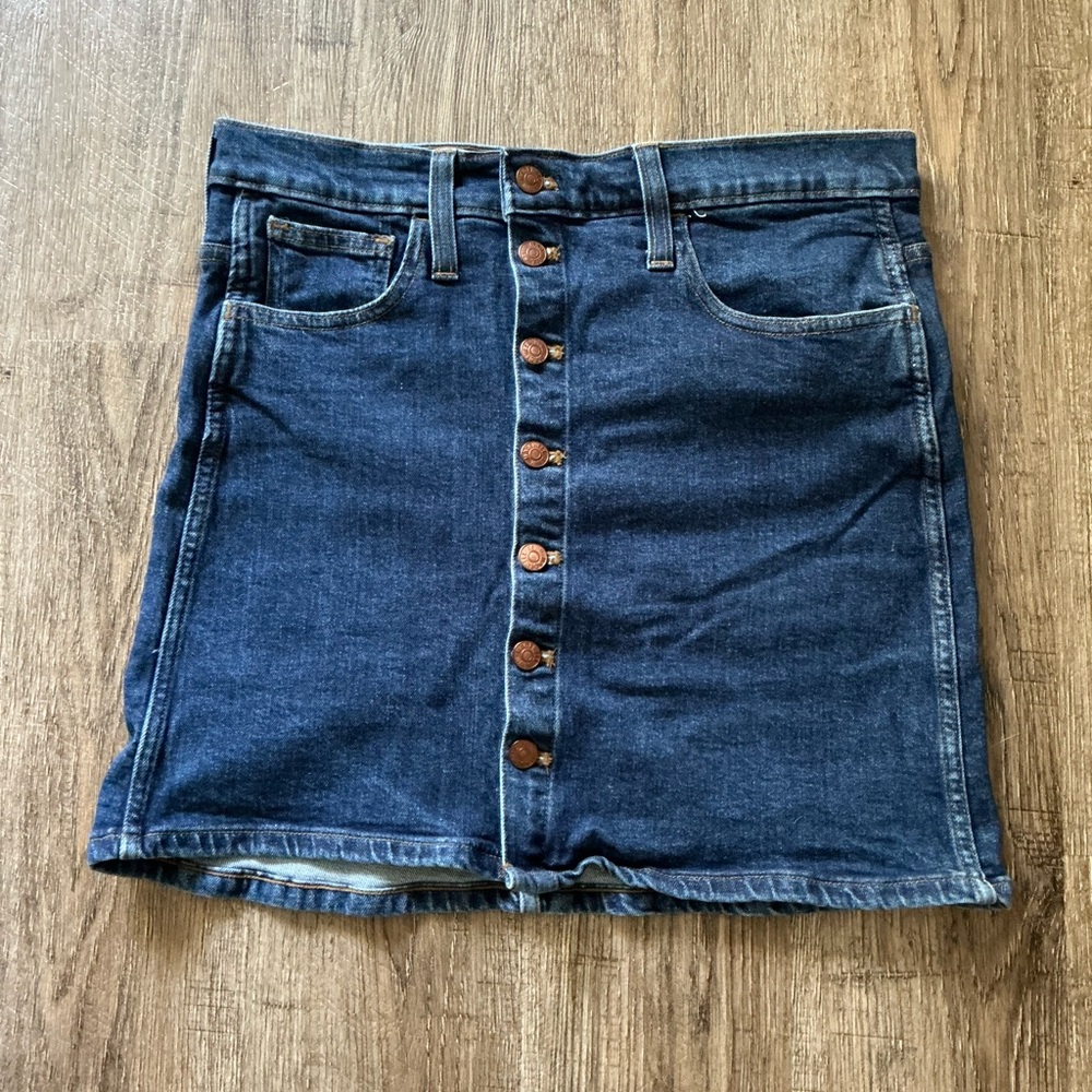 Madewell Button Front Denim Skirt Size 30 STYLE #L9974